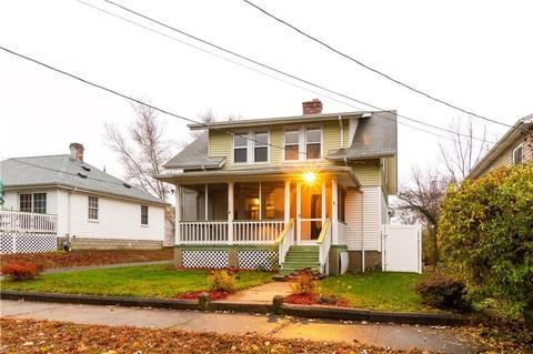 7 Matteson Ave, Warwick, RI 02886 photo 3