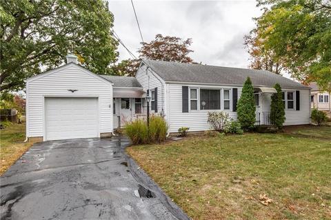24 Broad St, Warwick, RI 02888 photo 2