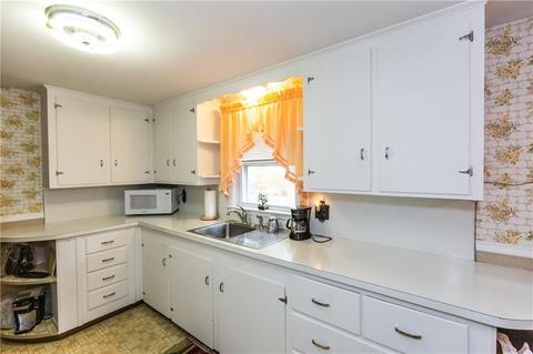 24 Broad St, Warwick, RI 02888 photo 14