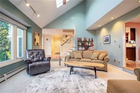 29 W View Dr, Coventry, RI 02816 photo 13