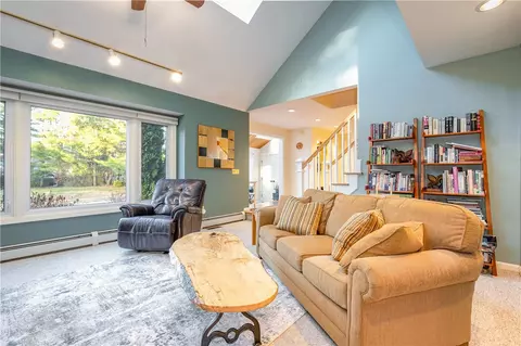 29 W View Dr, Coventry, RI 02816 photo 12