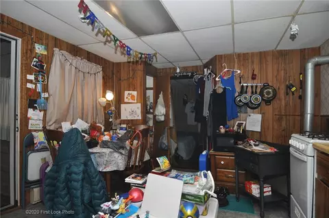 45 Division St, Woonsocket, RI 02895 photo 19