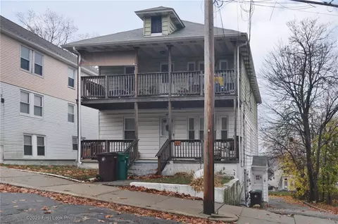 45 Division St, Woonsocket, RI 02895 photo 16