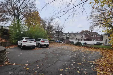 45 Division St, Woonsocket, RI 02895 photo 23