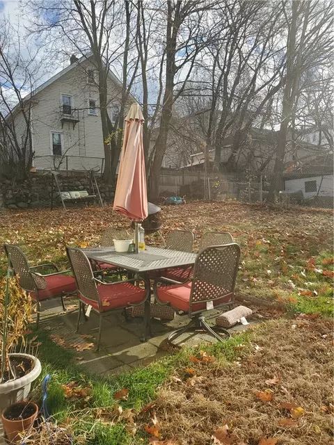 276 Park Ave, Woonsocket, RI 02895 photo 13