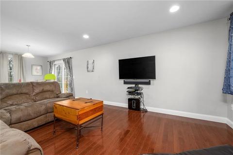 46 Berkley St, Woonsocket, RI 02895 photo 13