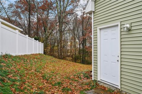 46 Berkley St, Woonsocket, RI 02895 photo 33