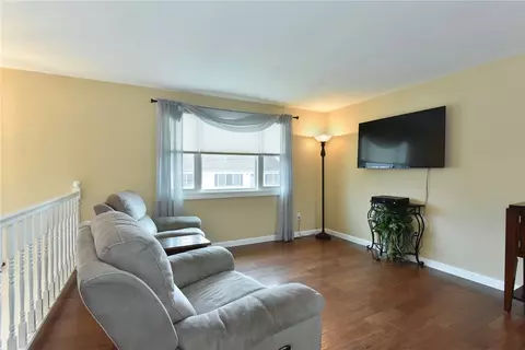 15 Rand St, Warwick, RI 02889 photo 12