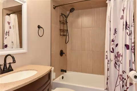 15 Rand St, Warwick, RI 02889 photo 15