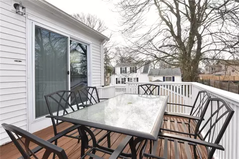 15 Rand St, Warwick, RI 02889 photo 8
