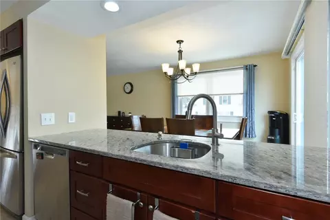 15 Rand St, Warwick, RI 02889 photo 6