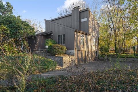 9 High Meadow Dr, Westerly, RI 02891 photo 1
