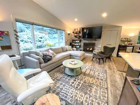 45 Nightingale Ave, Warwick, RI 02889 photo 3