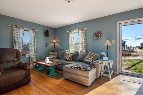 9 Cove Rd, Westerly, RI 02891 photo 6
