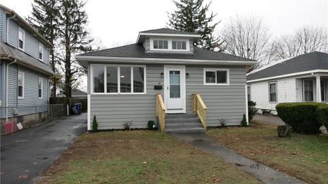 24 Hazard Ave, Warwick, RI 02889 photo 1
