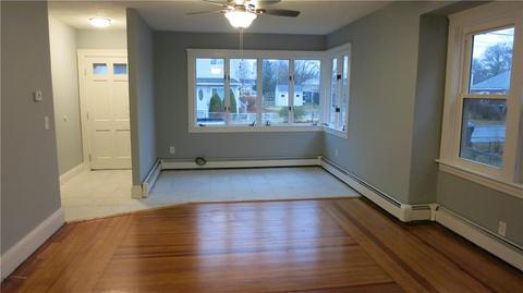 24 Hazard Ave, Warwick, RI 02889 photo 12