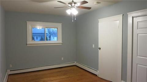 24 Hazard Ave, Warwick, RI 02889 photo 10