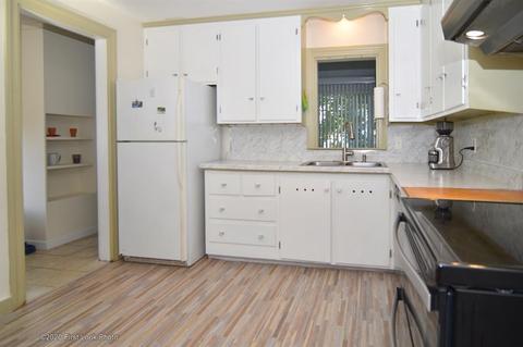 256 Maple St, Warwick, RI 02888 photo 8