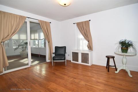 256 Maple St, Warwick, RI 02888 photo 17