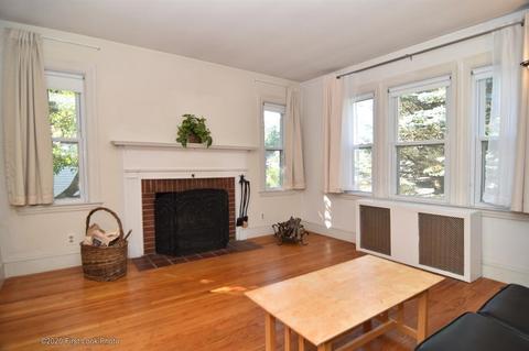 256 Maple St, Warwick, RI 02888 photo 3