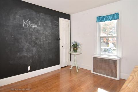 256 Maple St, Warwick, RI 02888 photo 12