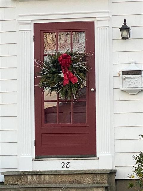 28 Riverview Ave, Westerly, RI 02891 photo 2