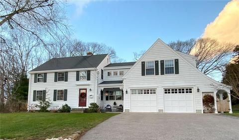 28 Riverview Ave, Westerly, RI 02891 photo 1