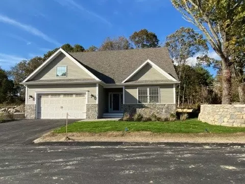 18 Abbey Ln #16, Westerly, RI 02891