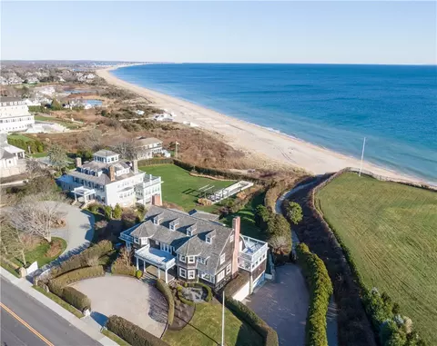 12 Bluff Ave, Westerly, RI 02891 photo 1