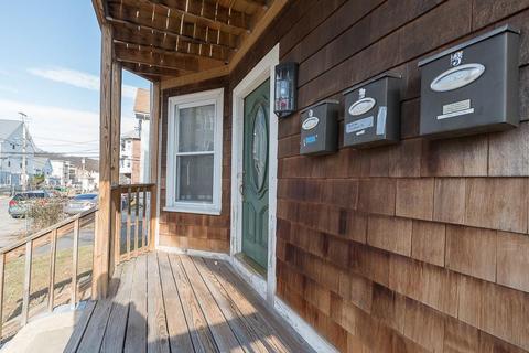 237 3rd Ave, Woonsocket, RI 02895 photo 28