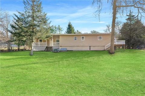 25 Black Plain Rd, Exeter, RI 02822 photo 3