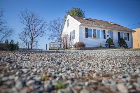 391 Lucille St, Woonsocket, RI 02895 photo 38