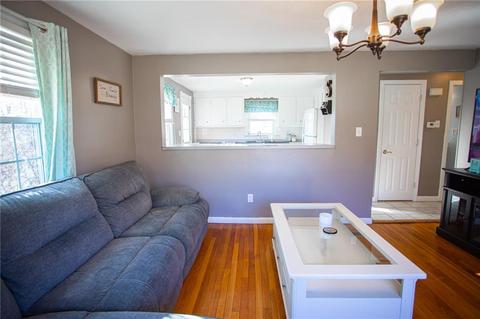 391 Lucille St, Woonsocket, RI 02895 photo 5