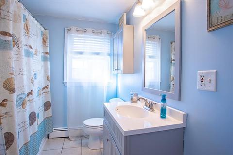 391 Lucille St, Woonsocket, RI 02895 photo 15