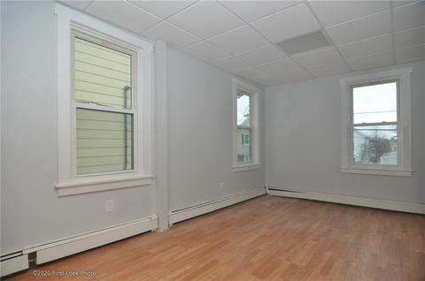 114 3rd Ave, Woonsocket, RI 02895 photo 21