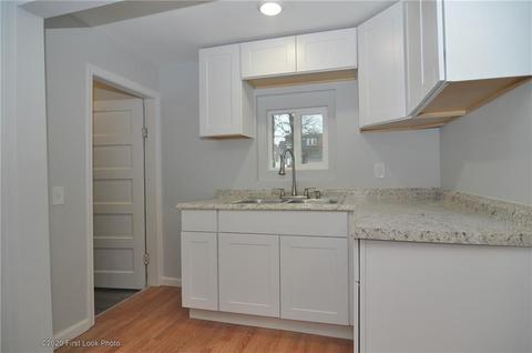 114 3rd Ave, Woonsocket, RI 02895 photo 4
