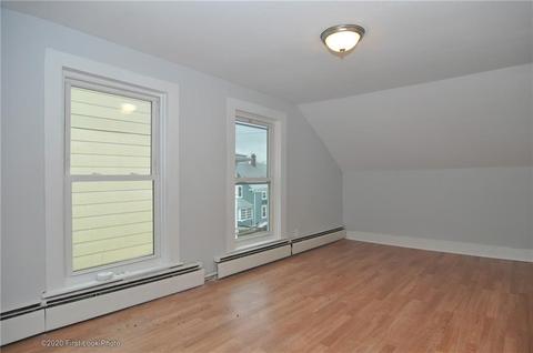 114 3rd Ave, Woonsocket, RI 02895 photo 13