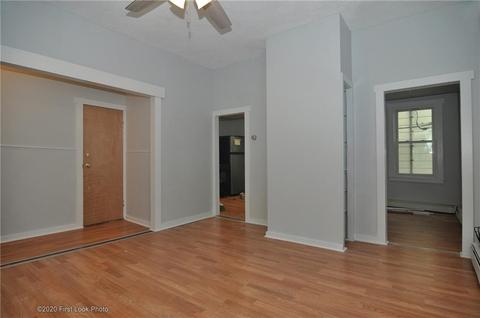 114 3rd Ave, Woonsocket, RI 02895 photo 8