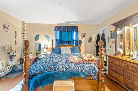 408 Winter St, Woonsocket, RI 02895 photo 9