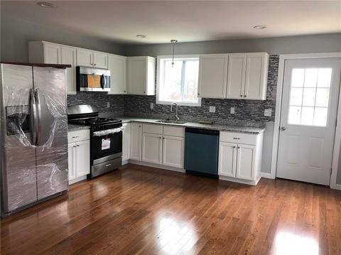 148 High St, Woonsocket, RI 02895 photo 1
