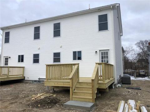 148 High St, Woonsocket, RI 02895 photo 10