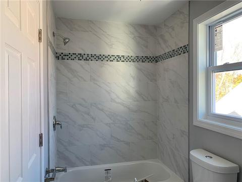 148 High St, Woonsocket, RI 02895 photo 6