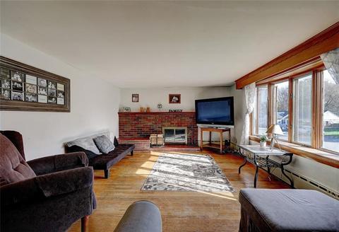 33 Arkwright Rd, Webster, MA 01570 photo 6