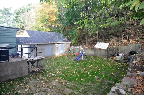 326 Front St, Woonsocket, RI 02895 photo 22