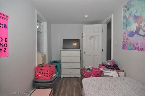 326 Front St, Woonsocket, RI 02895 photo 18