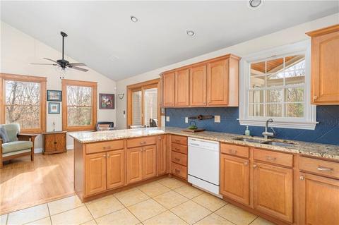 267 Widow Sweets Rd, Exeter, RI 02822 photo 7
