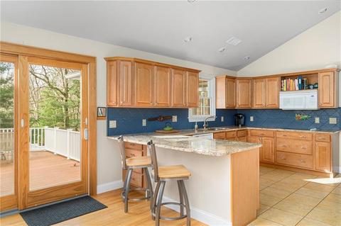 267 Widow Sweets Rd, Exeter, RI 02822 photo 9