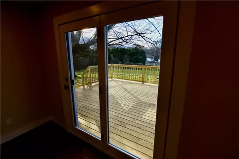 584 Bound Rd, Woonsocket, RI 02895 photo 14