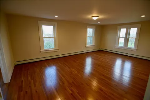 584 Bound Rd, Woonsocket, RI 02895 photo 23
