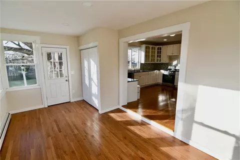 584 Bound Rd, Woonsocket, RI 02895 photo 6